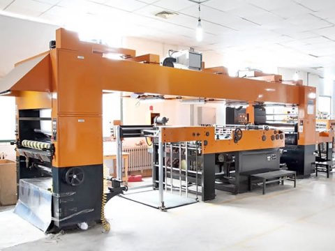 印刷設備展示-韓國韓秀全自動覆膜機